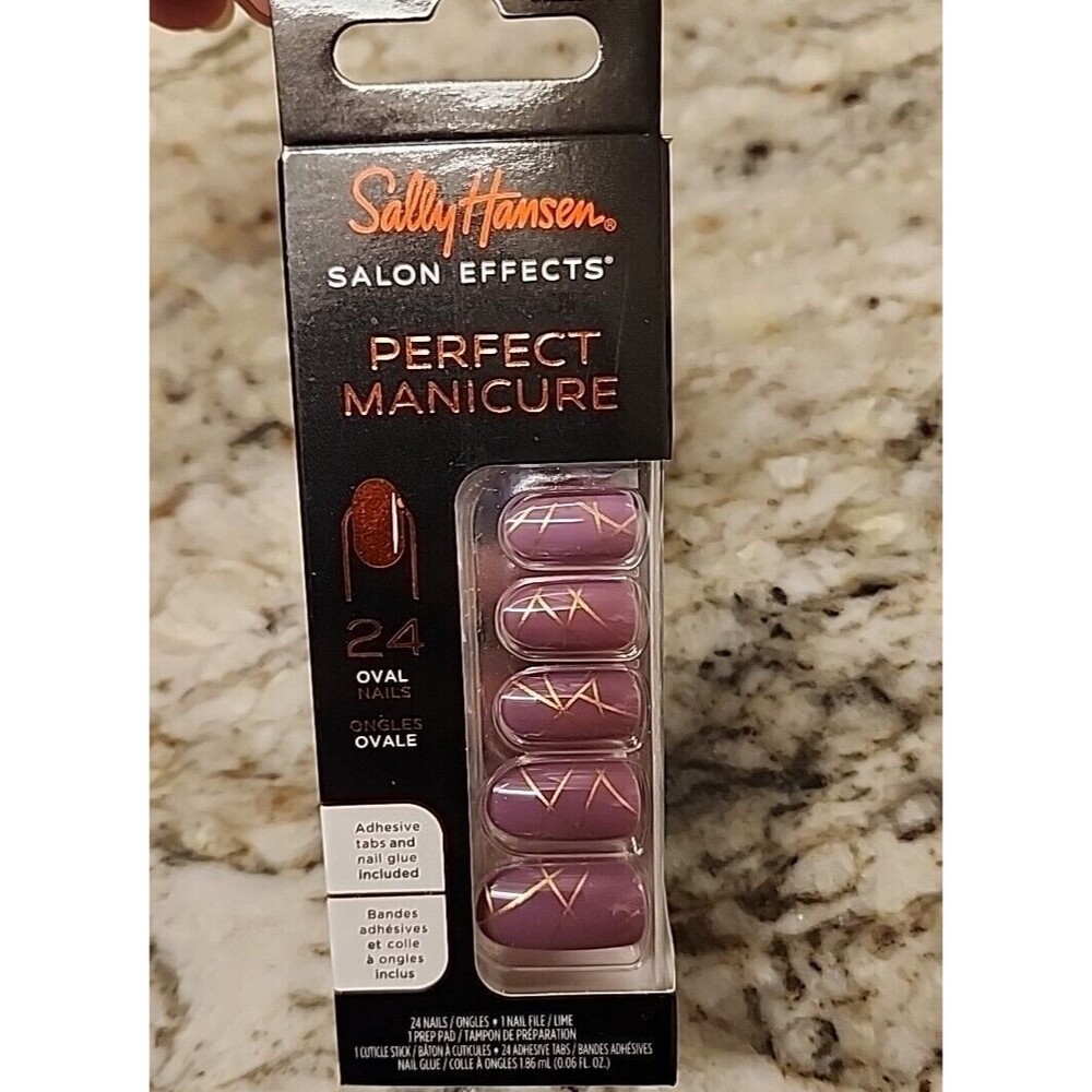 Sally Hansen Salon Effects Perfect Manicure Press on Nails Kit Outside The Line
